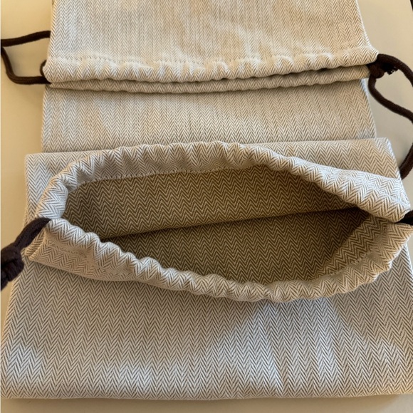 HERMES Authentic Shoe Dust Storage Bag Herringbone Drawstring Logo 15.5” x 8.75” - Picture 11 of 11